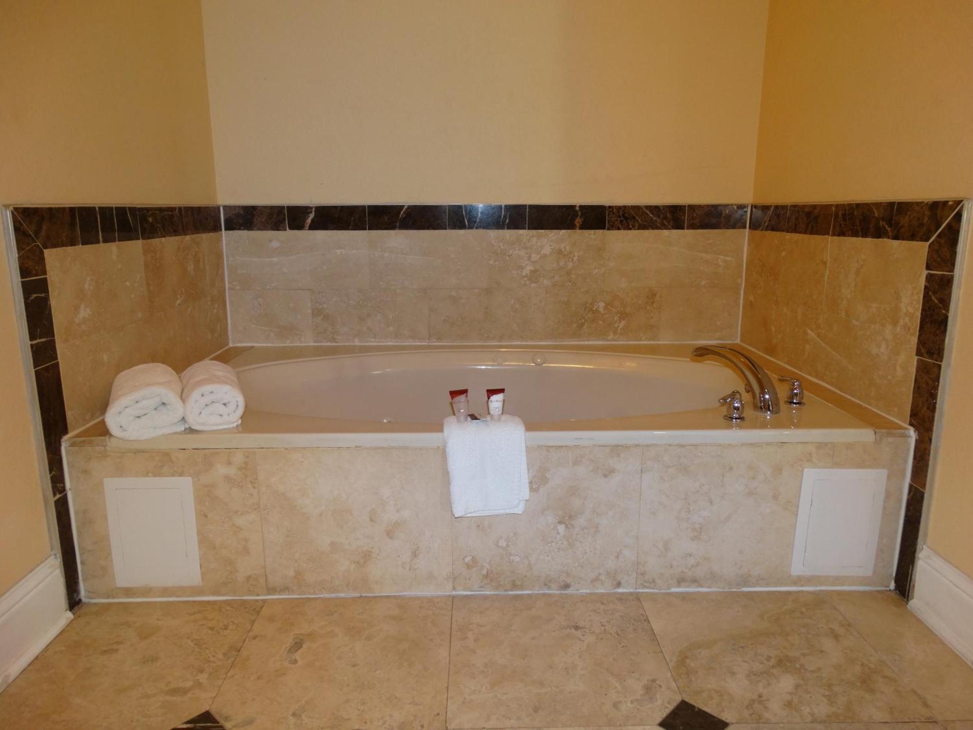 Regency Inn & Suites - Baytown Camera foto